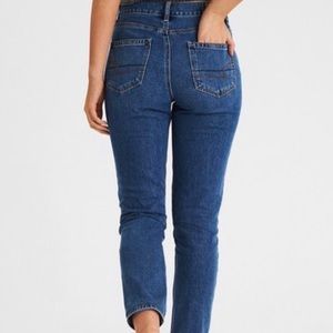 American Eagle Mom jeans